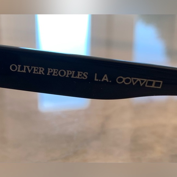 Oliver Peoples Dore Sunglasses - Picture 8 of 10